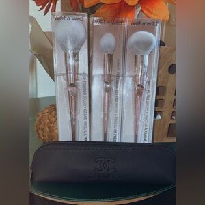CHANEL Black Cosmetic Bag & Wet & Wild ProLine Brush Set